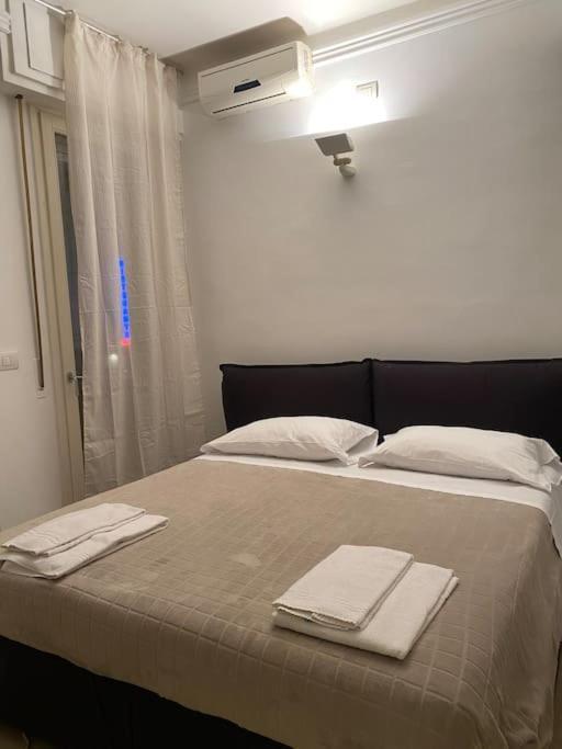 Lauren Apartment フィレンツェ エクステリア 写真